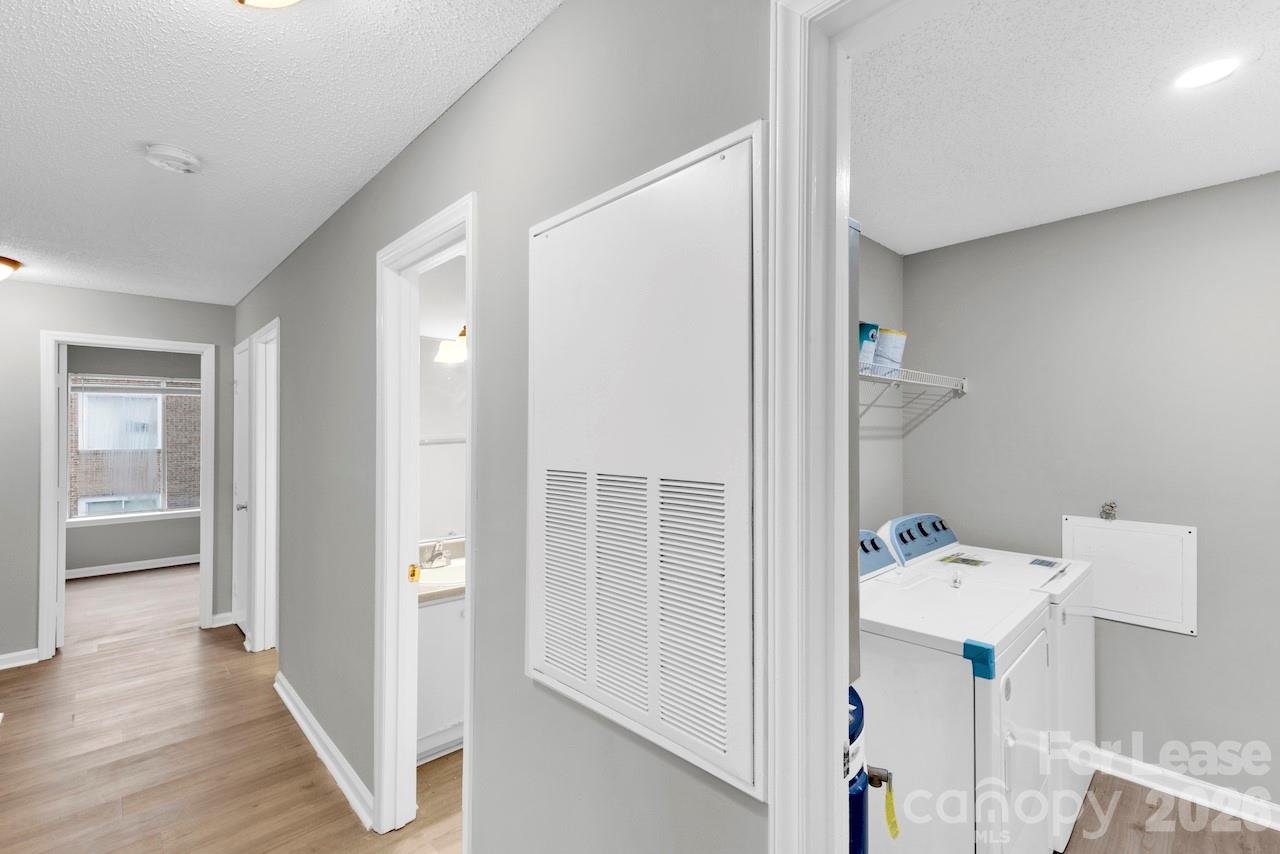 9531 University Terrace Drive E Property Photo 17