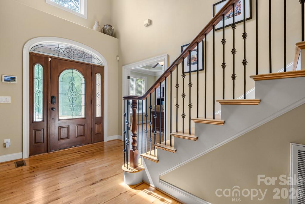 4266 Barbrick Street Property Photo 6
