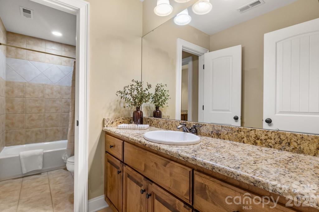 4266 Barbrick Street Property Photo 32