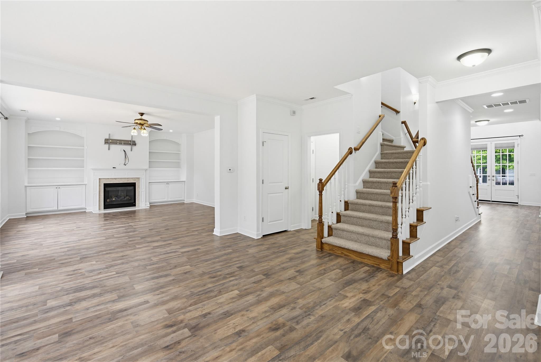 6405 Chadwell Court Property Photo 4