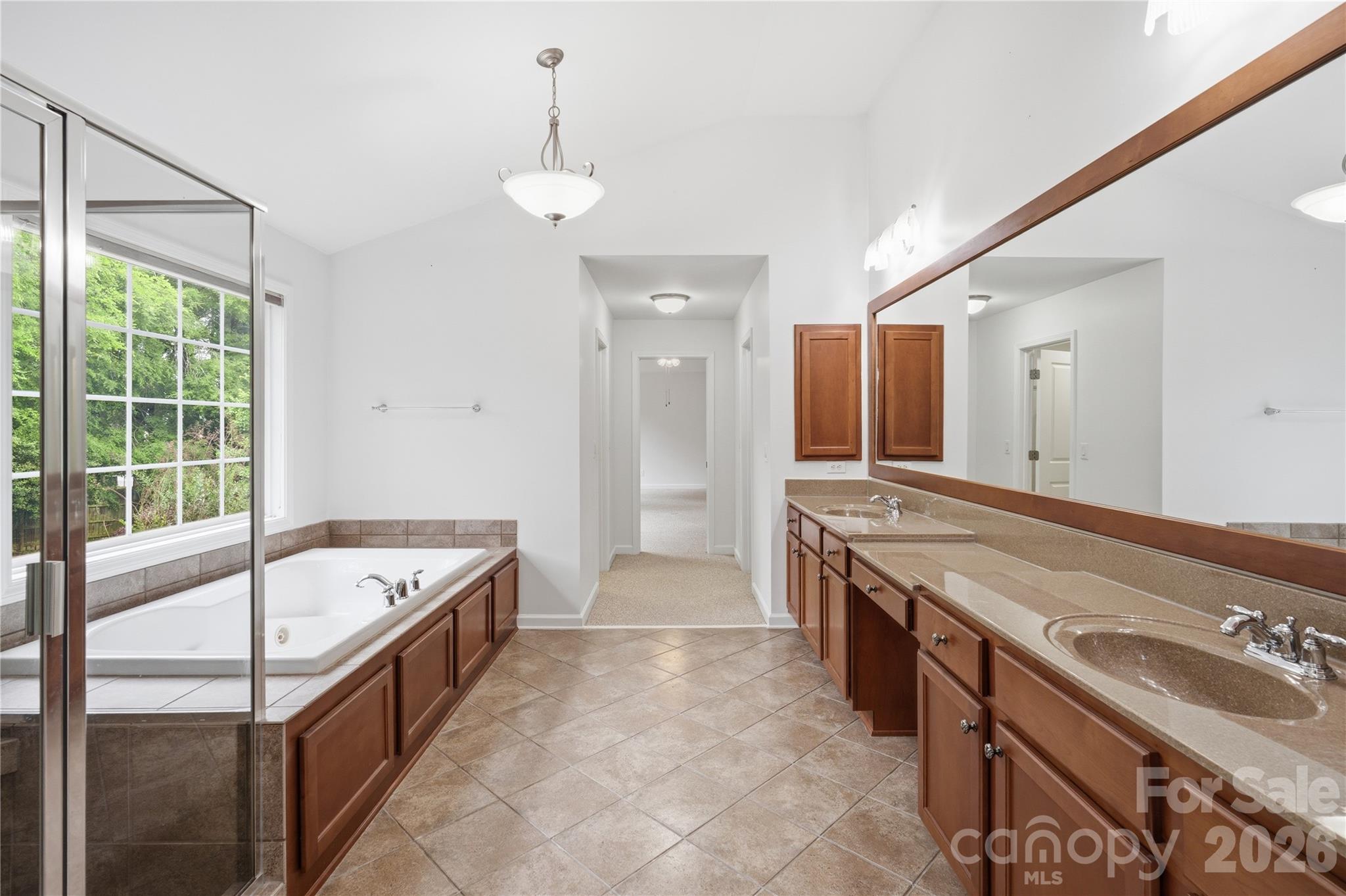 6405 Chadwell Court Property Photo 8