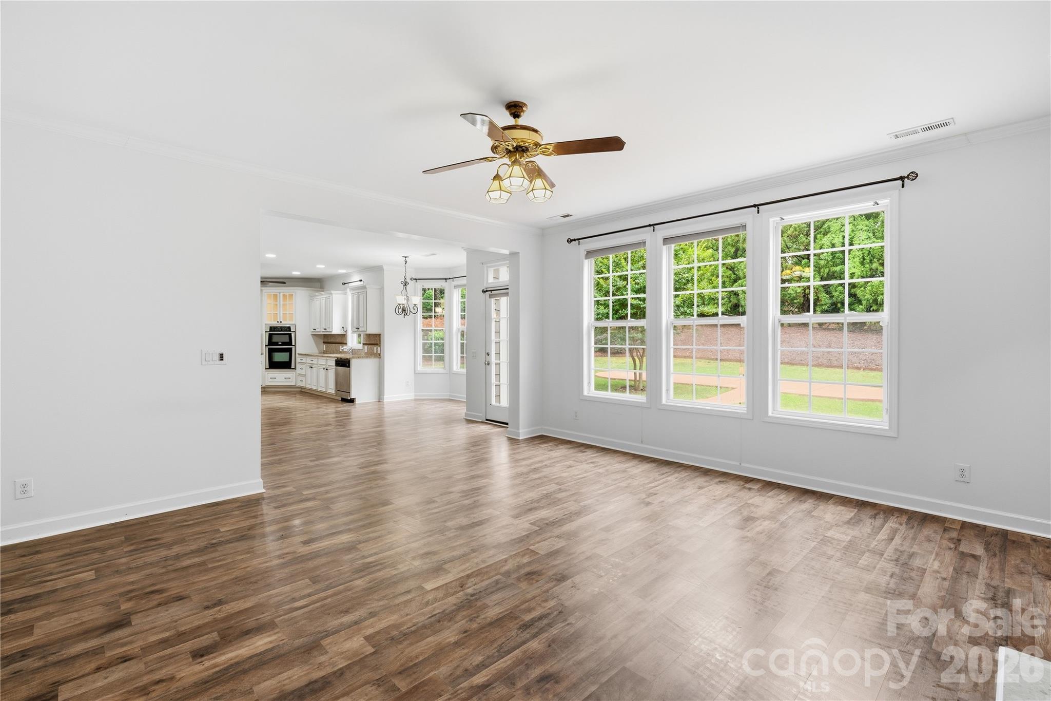 6405 Chadwell Court Property Photo 22