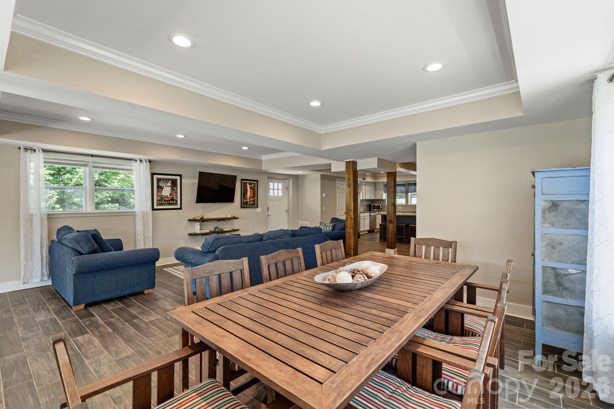 383 Sundown Road Property Photo 9