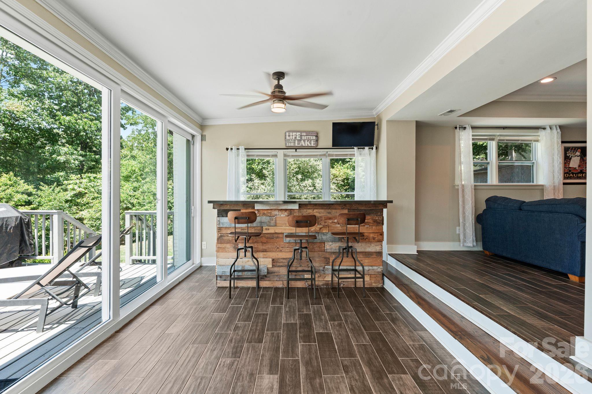 383 Sundown Road Property Photo 10