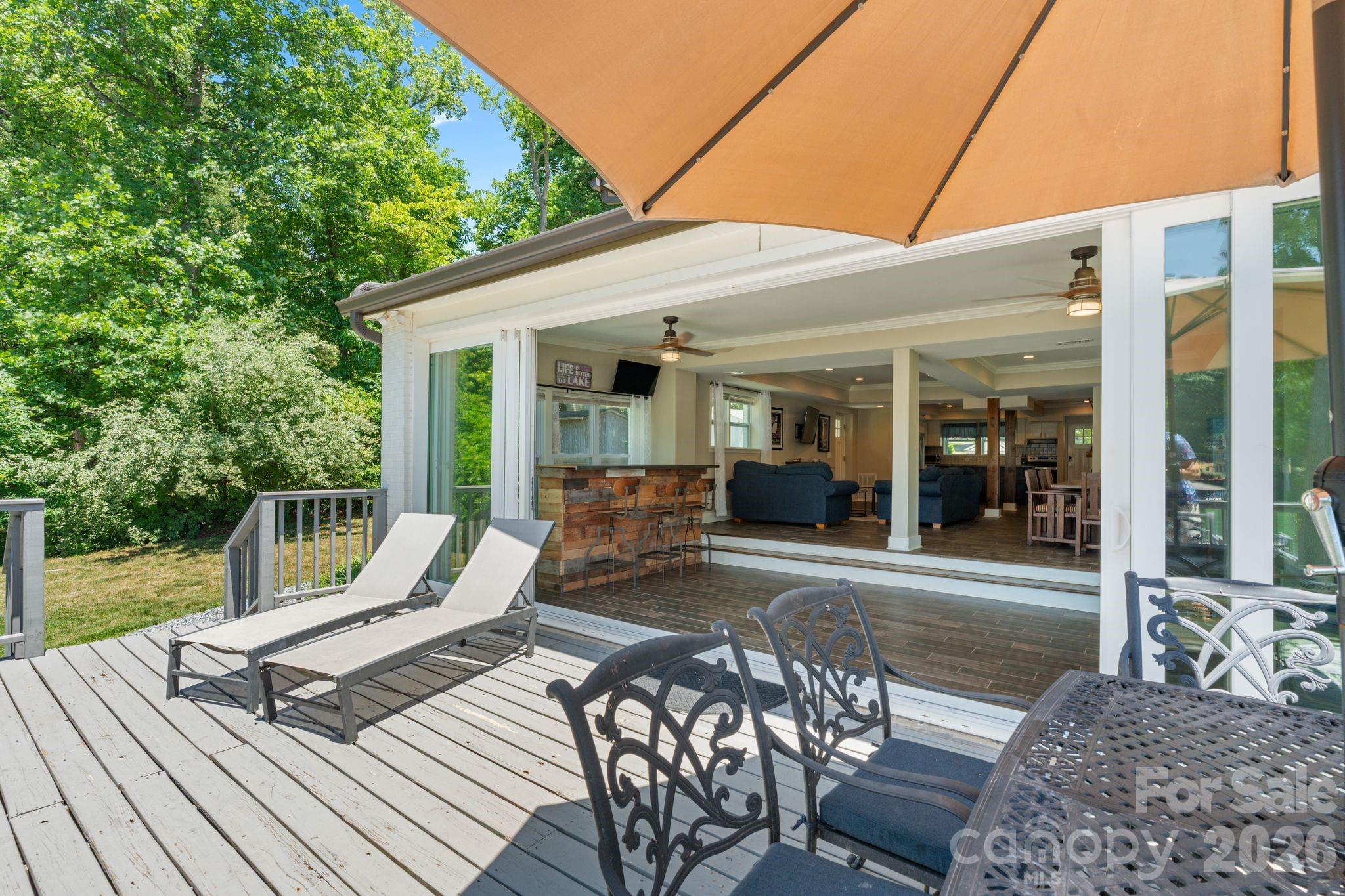 383 Sundown Road Property Photo 14