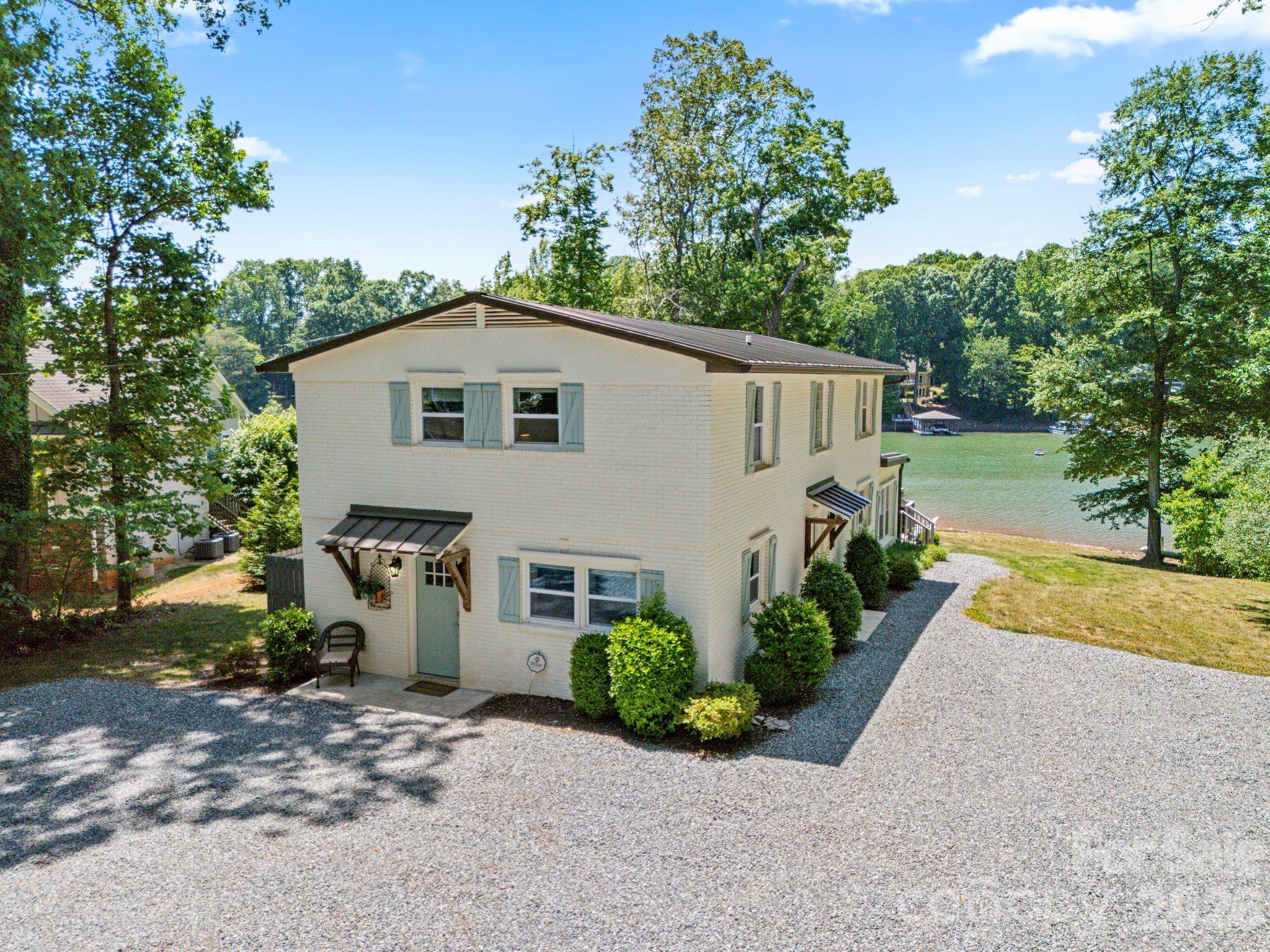 383 Sundown Road Property Photo 34