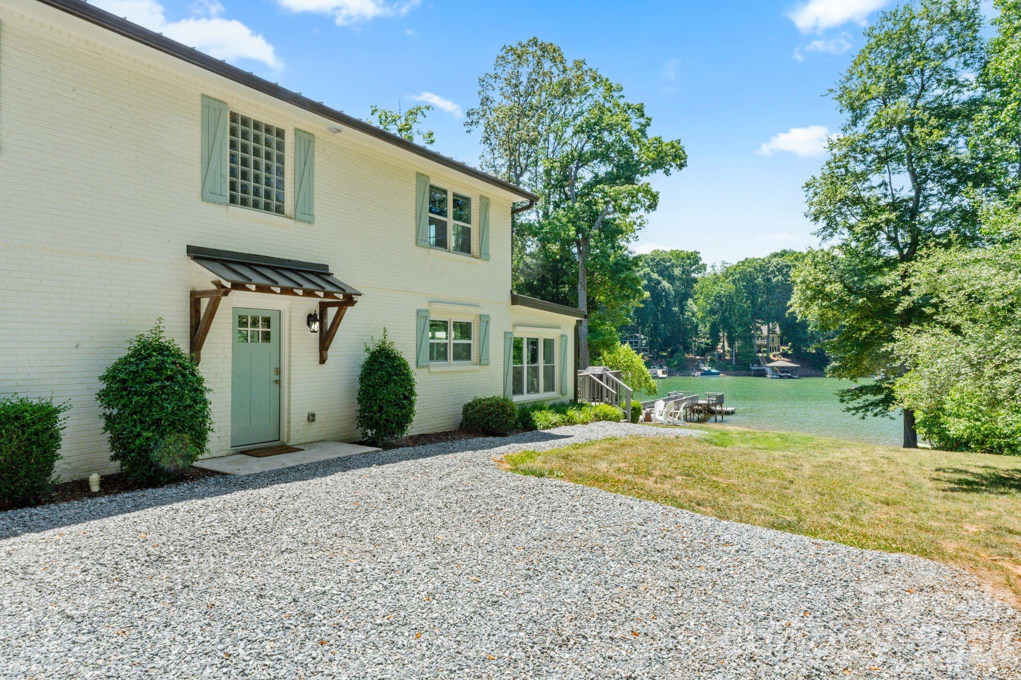 383 Sundown Road Property Photo 37