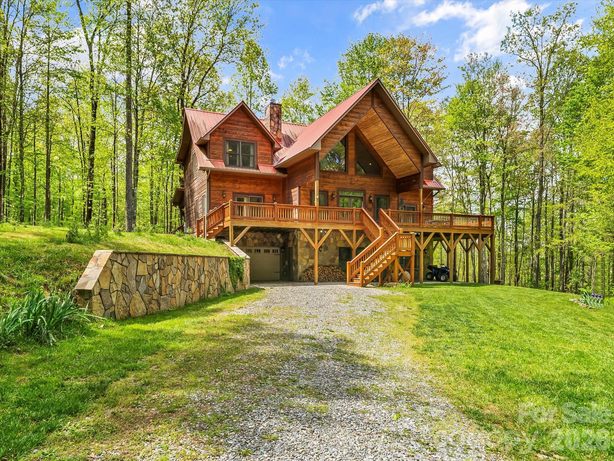 917 Otter Mountain Road Property Photo 3