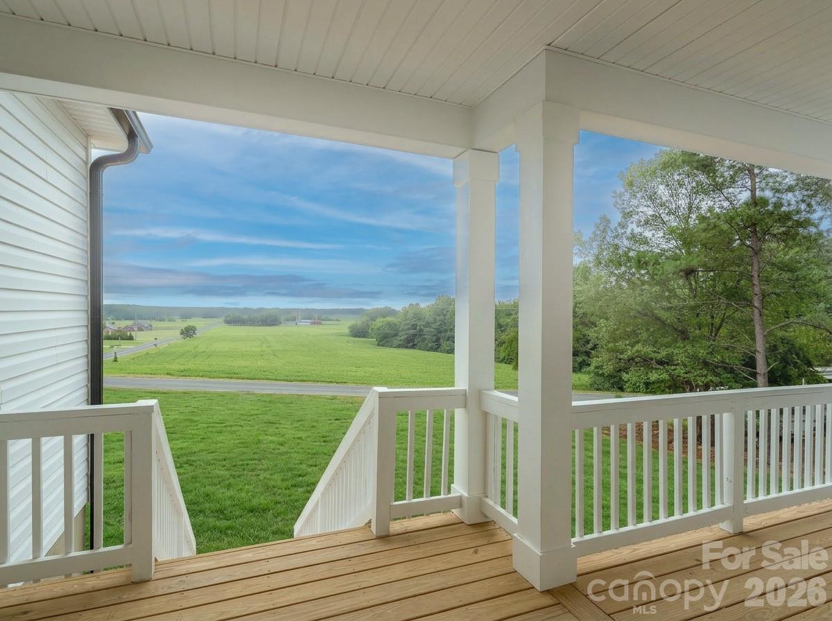 38068 Porter Road Property Photo 2