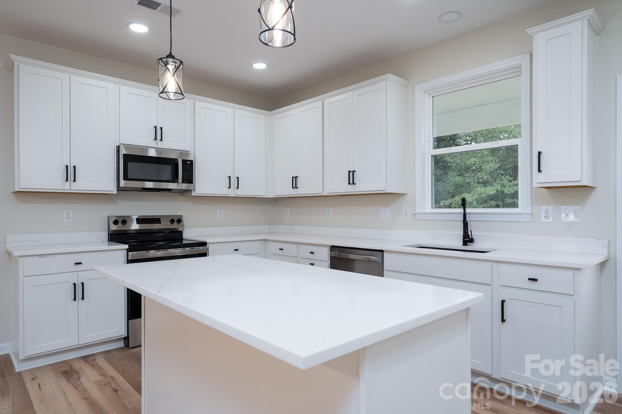 38068 Porter Road Property Photo 9