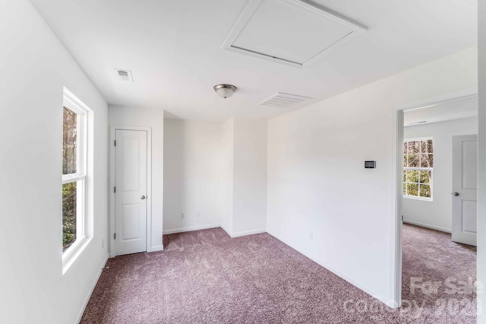 341 Buckelew Street Property Photo 16