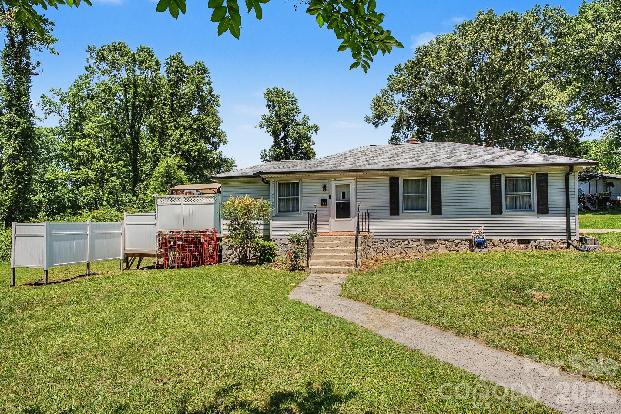 101 Charles Street Property Photo 2
