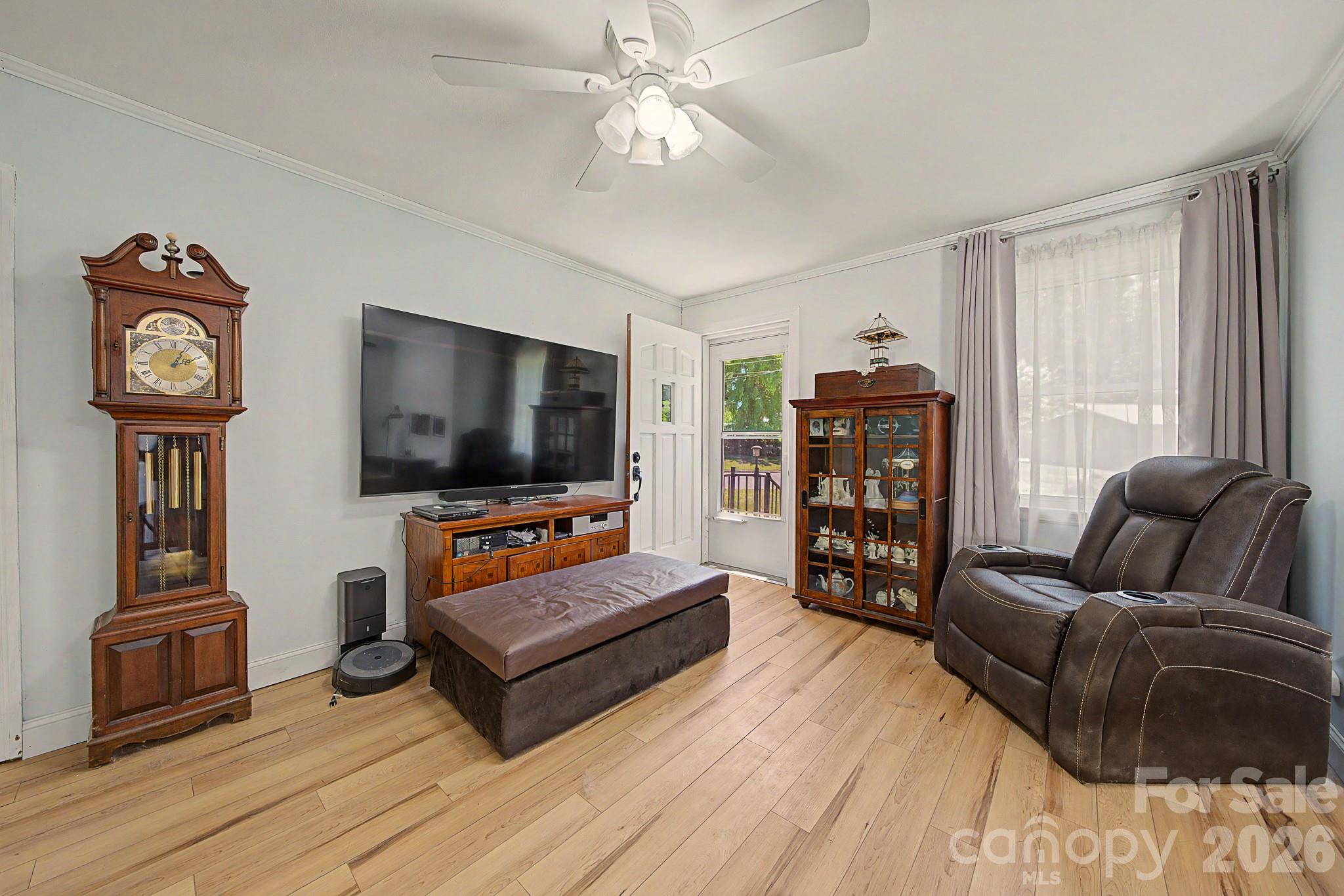 101 Charles Street Property Photo 10