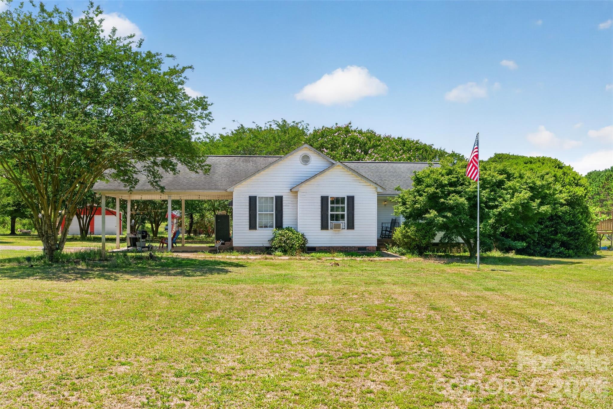 5614 Stack Road Property Photo 2