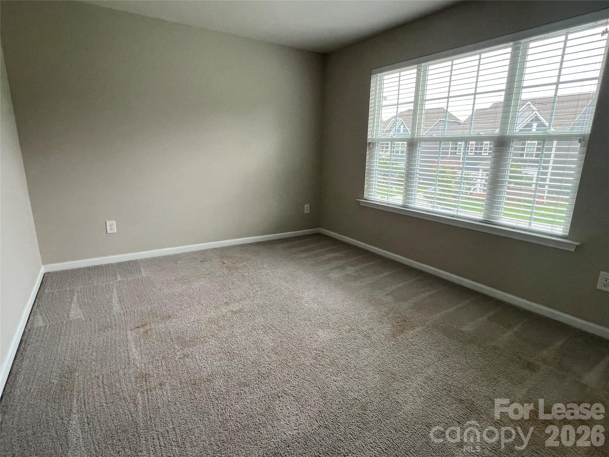 601 Deep River Way Property Photo 17