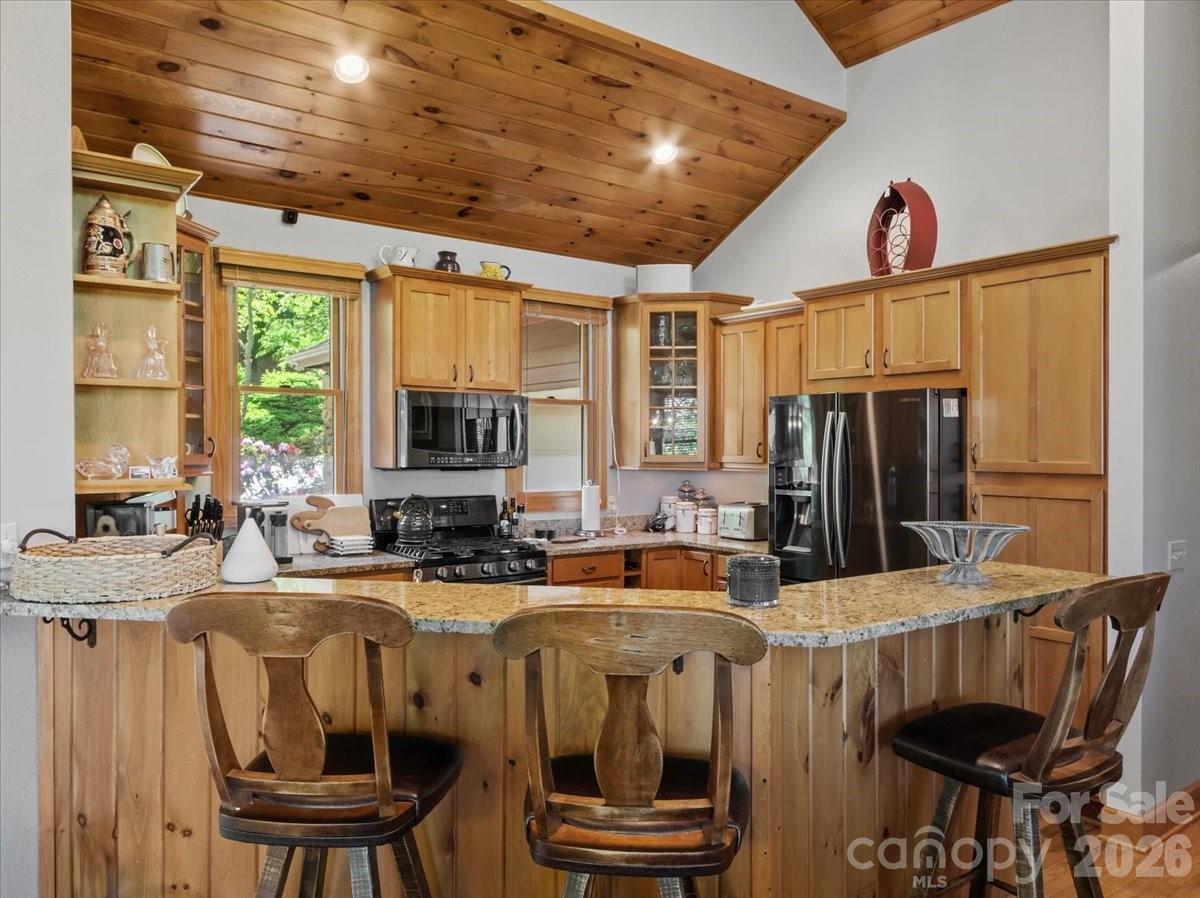 15 Ivy Point Lane Property Photo 10