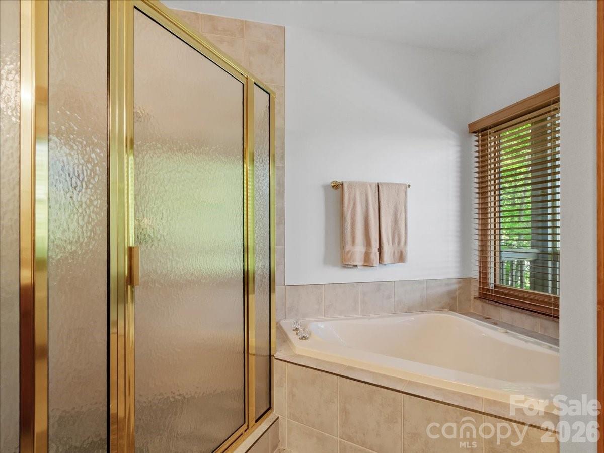 15 Ivy Point Lane Property Photo 45