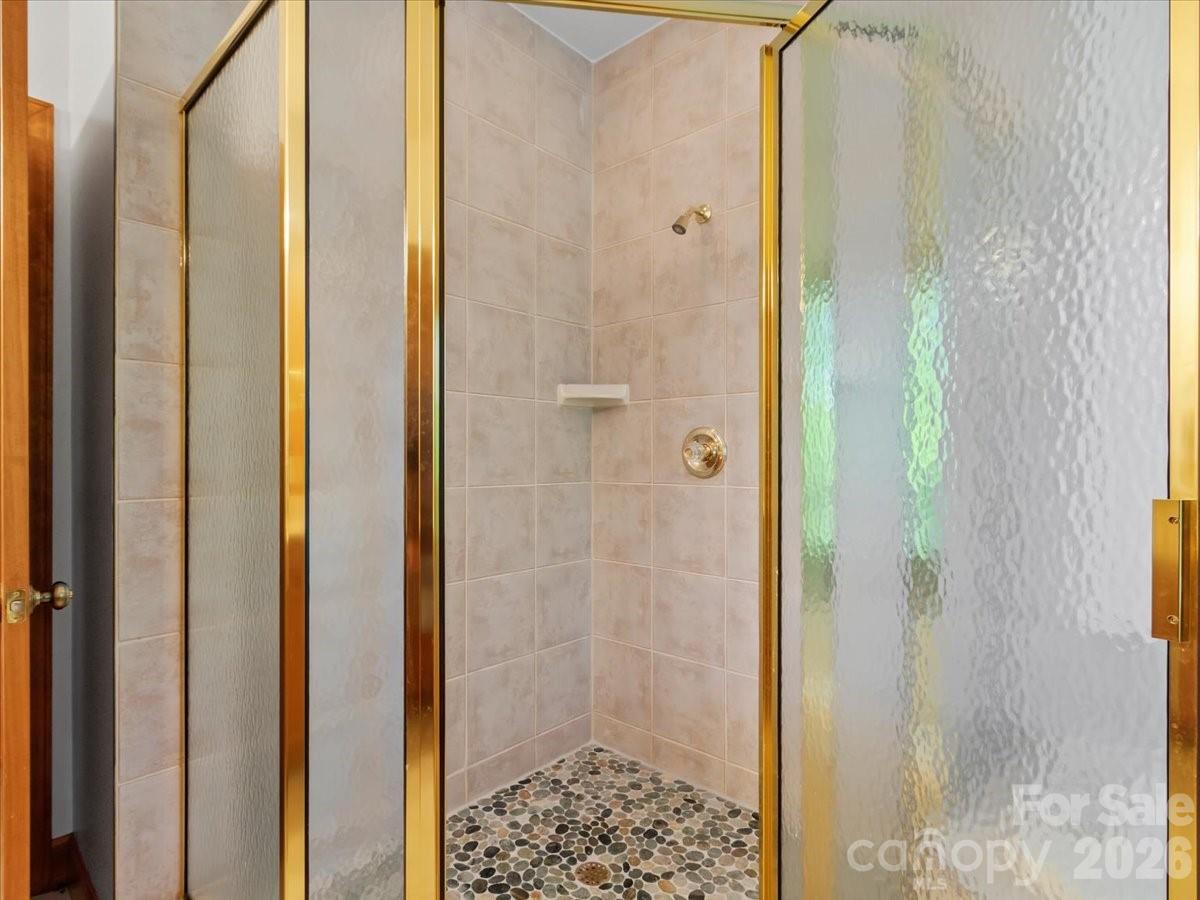 15 Ivy Point Lane Property Photo 46