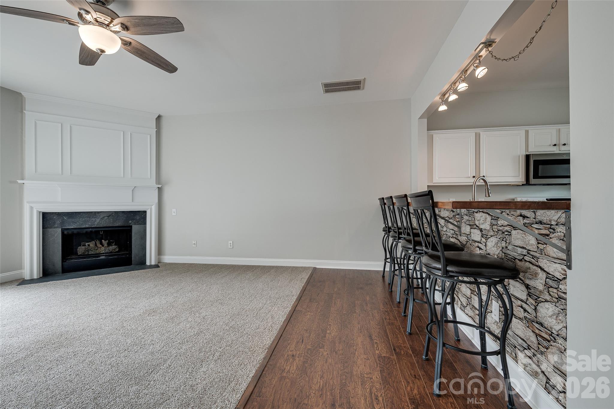 3186 Mannington Drive Property Photo 11