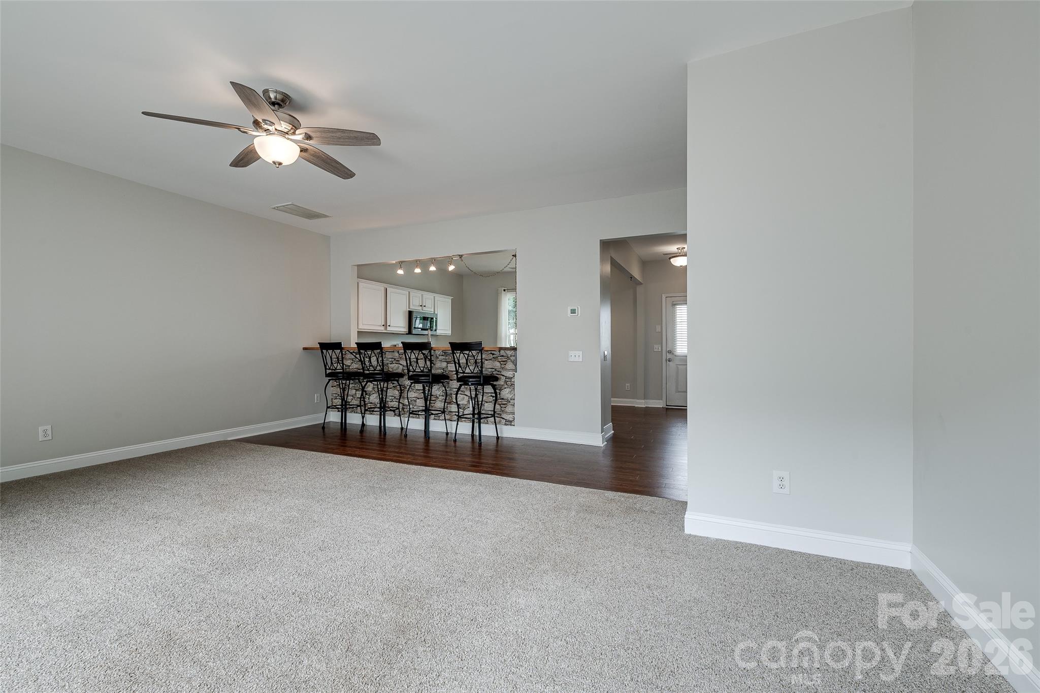 3186 Mannington Drive Property Photo 14
