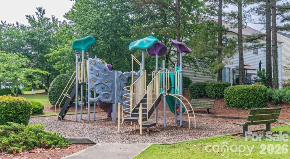 3186 Mannington Drive Property Photo 40