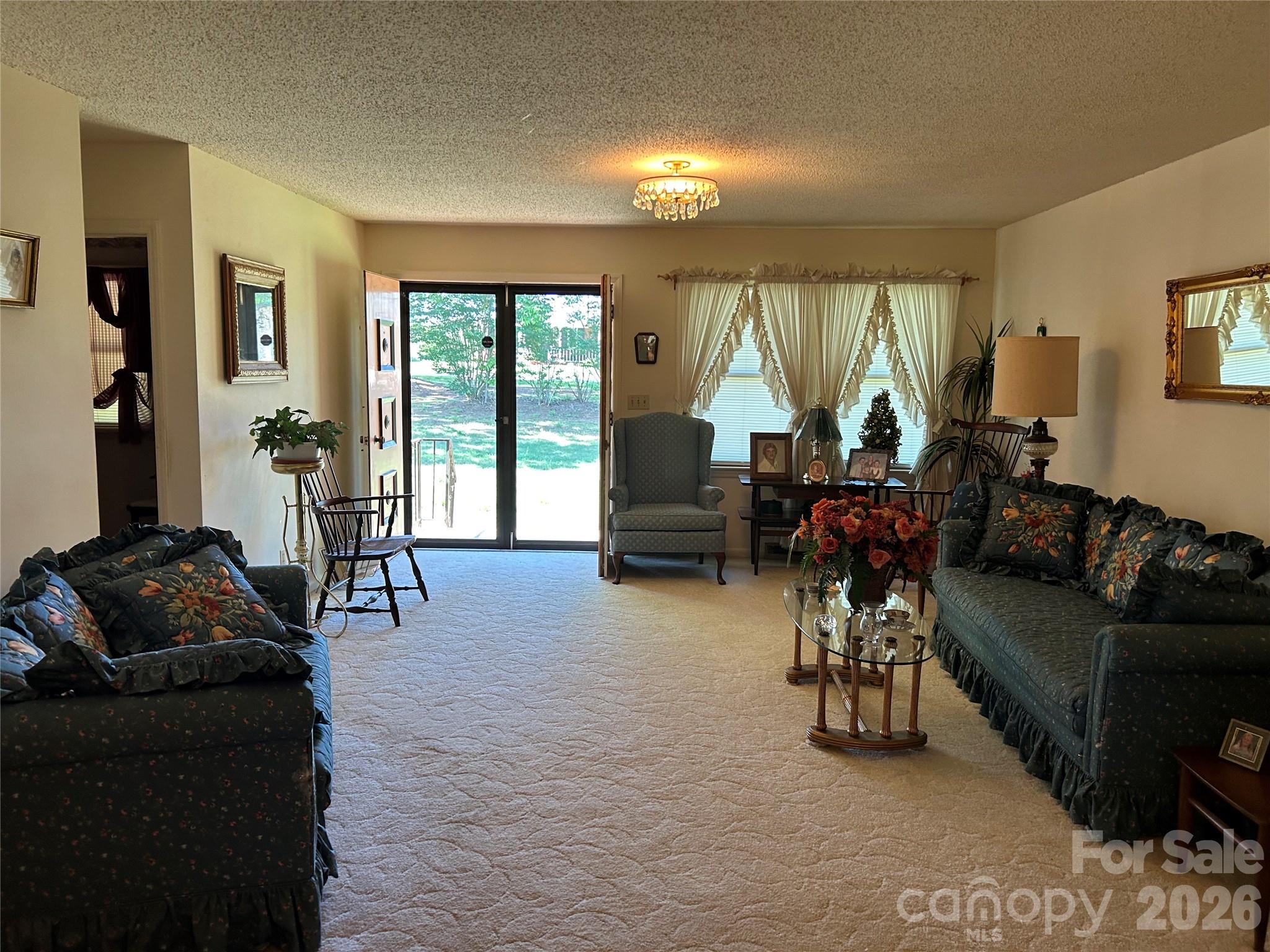 336 Bridges Road Property Photo 2
