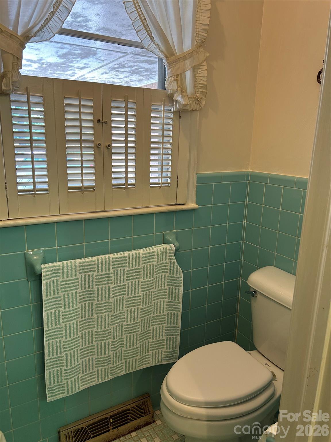 336 Bridges Road Property Photo 13