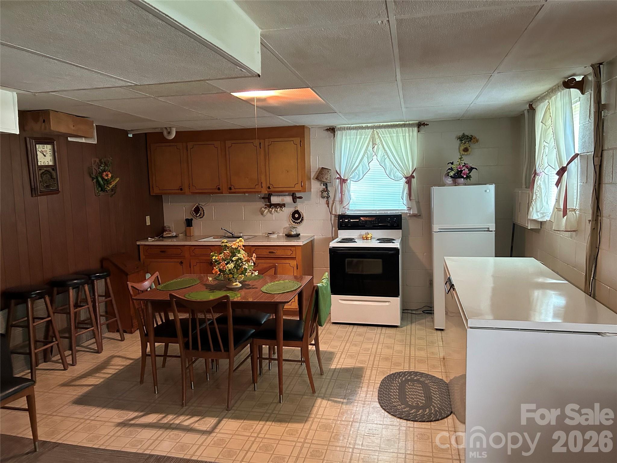 336 Bridges Road Property Photo 22