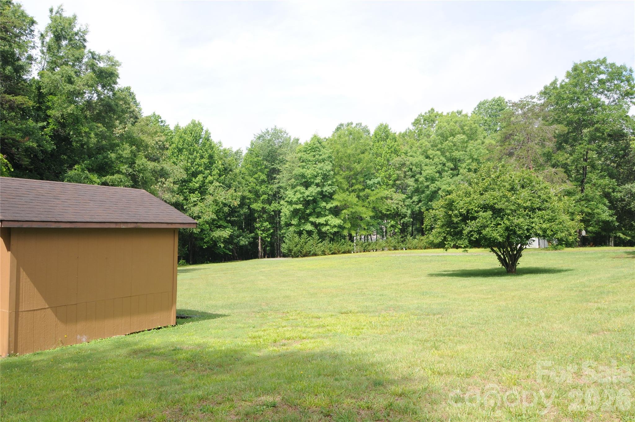 4227 Kent Street Property Photo 5