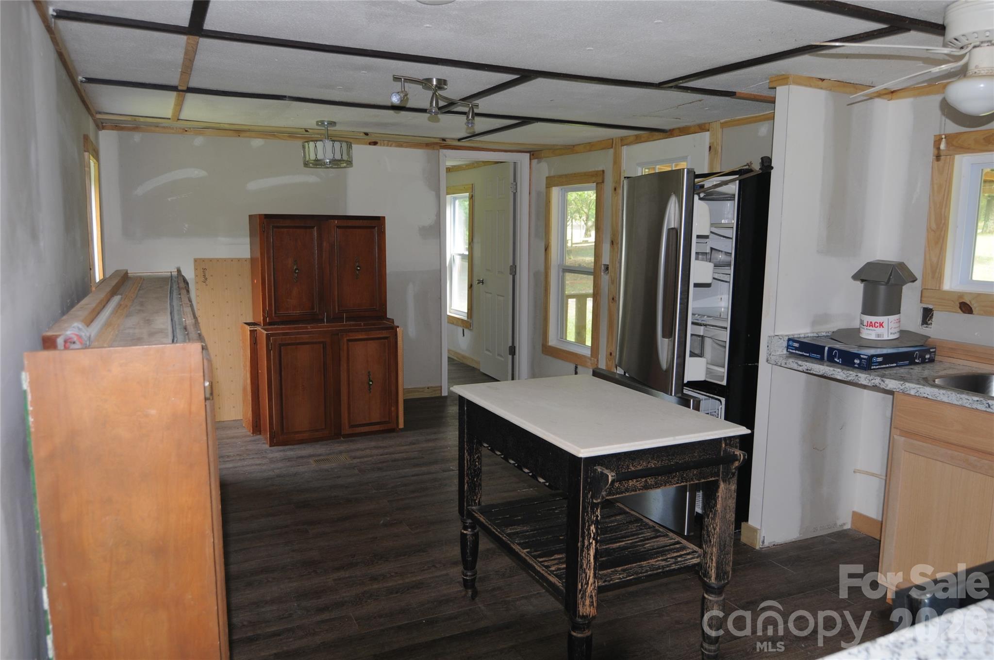4227 Kent Street Property Photo 13