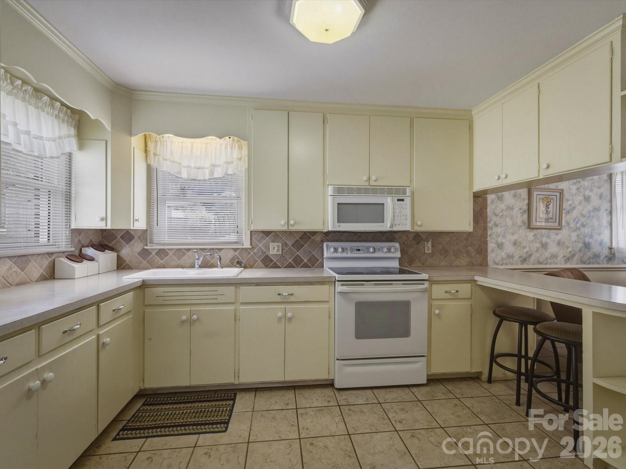 132 Starmount Circle 85-88 Property Photo 20