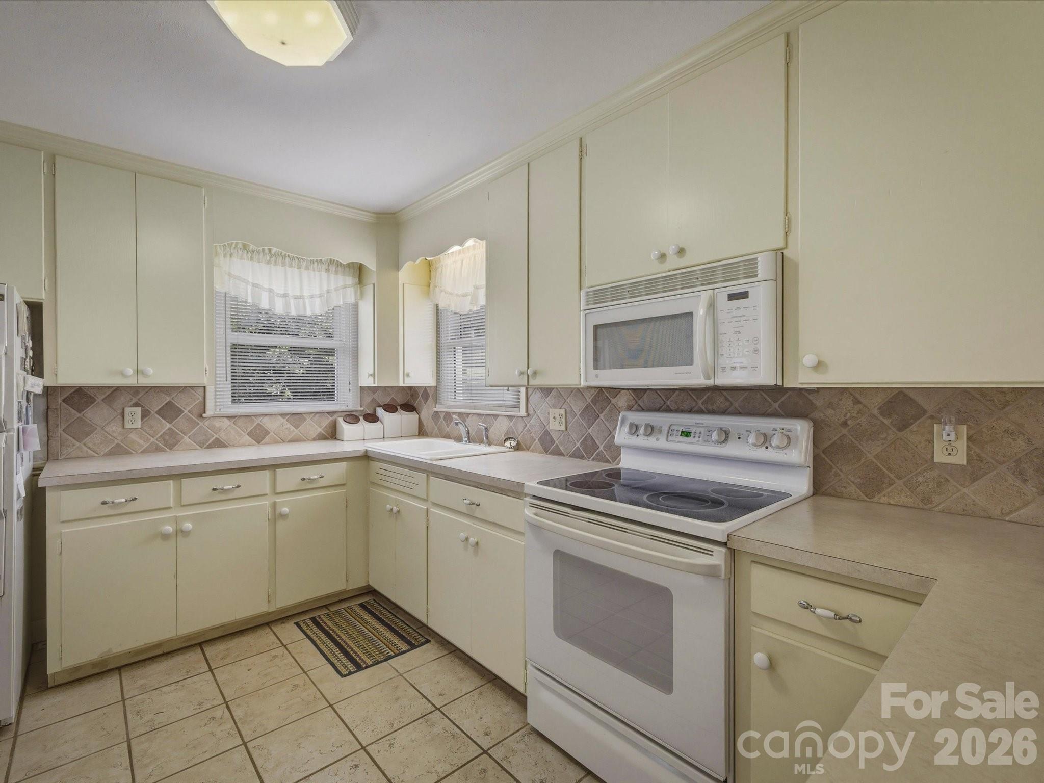 132 Starmount Circle 85-88 Property Photo 21