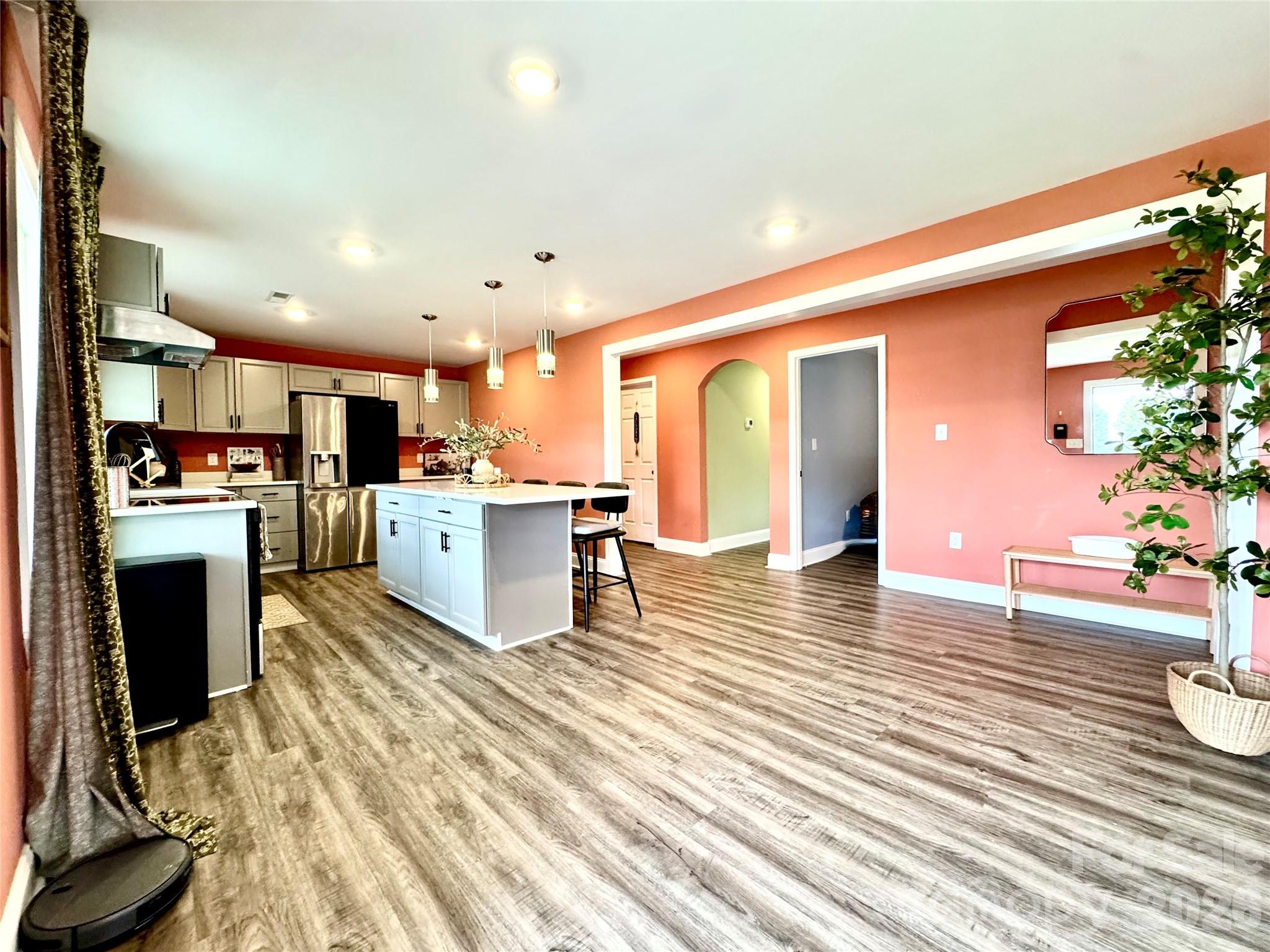 1514 Clarence Secrest Road Property Photo 2