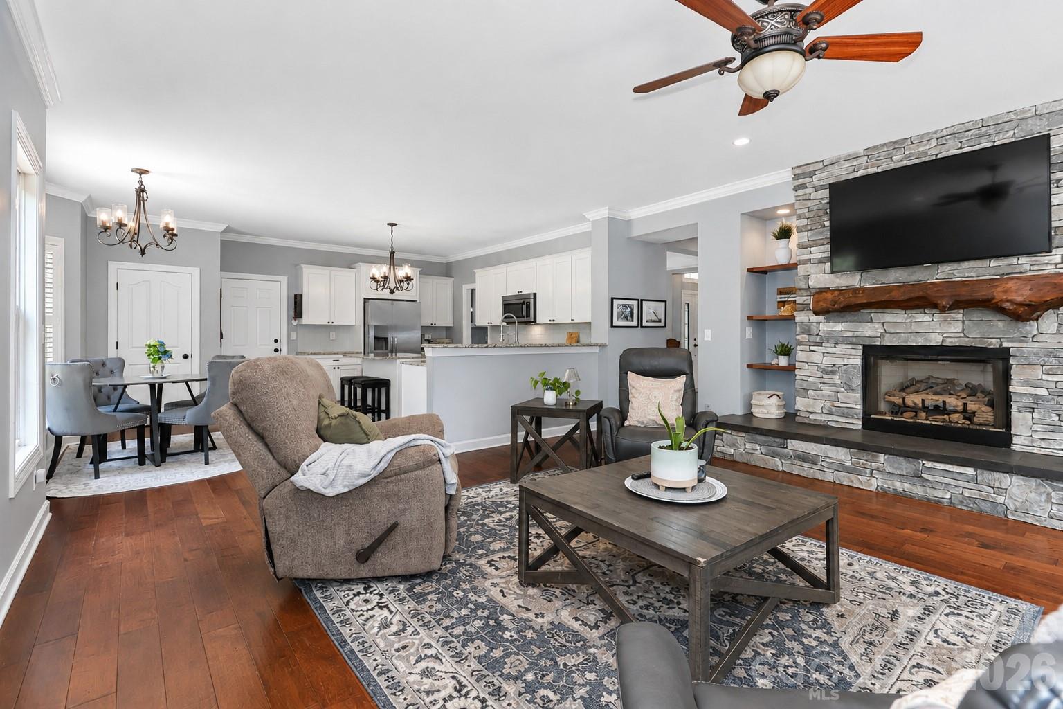 109 Longboat Road Property Photo 13