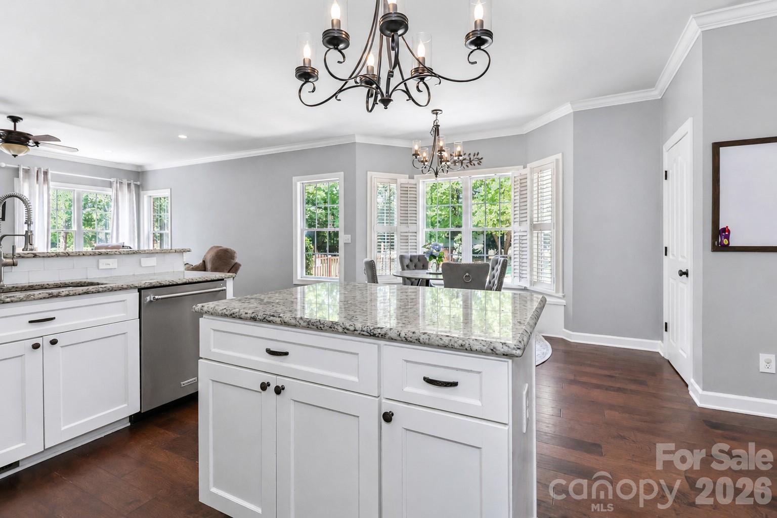 109 Longboat Road Property Photo 19