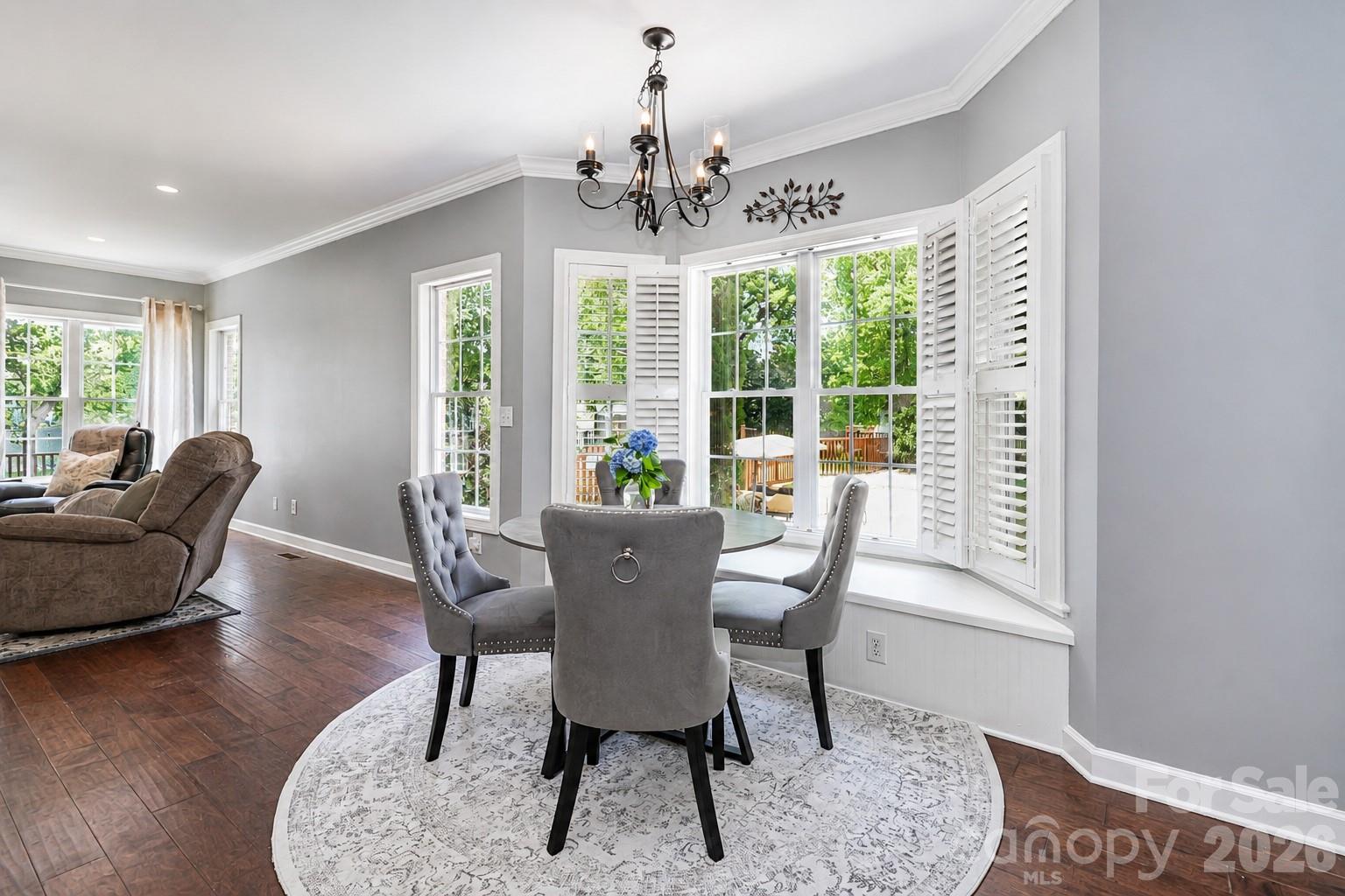109 Longboat Road Property Photo 23
