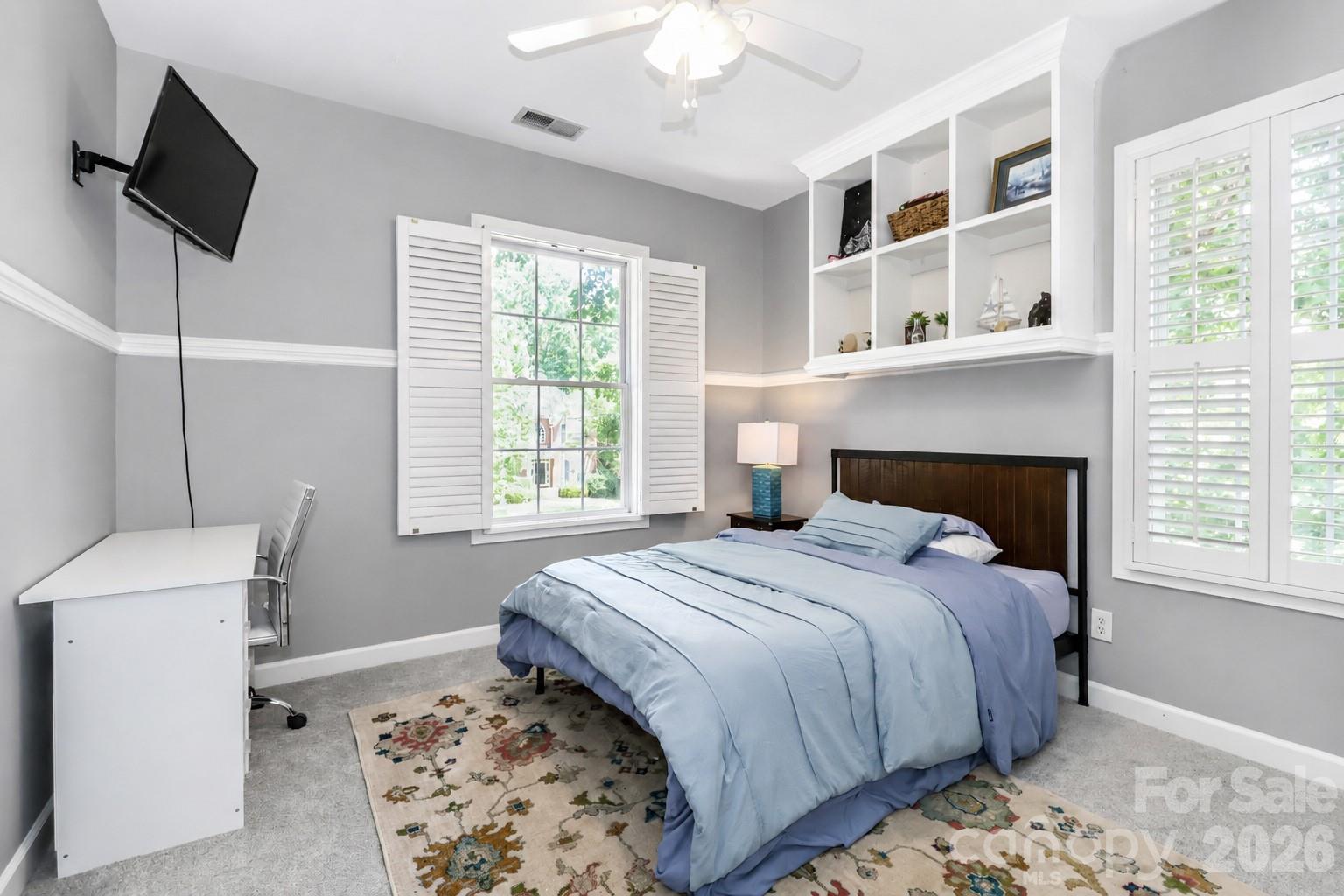 109 Longboat Road Property Photo 30