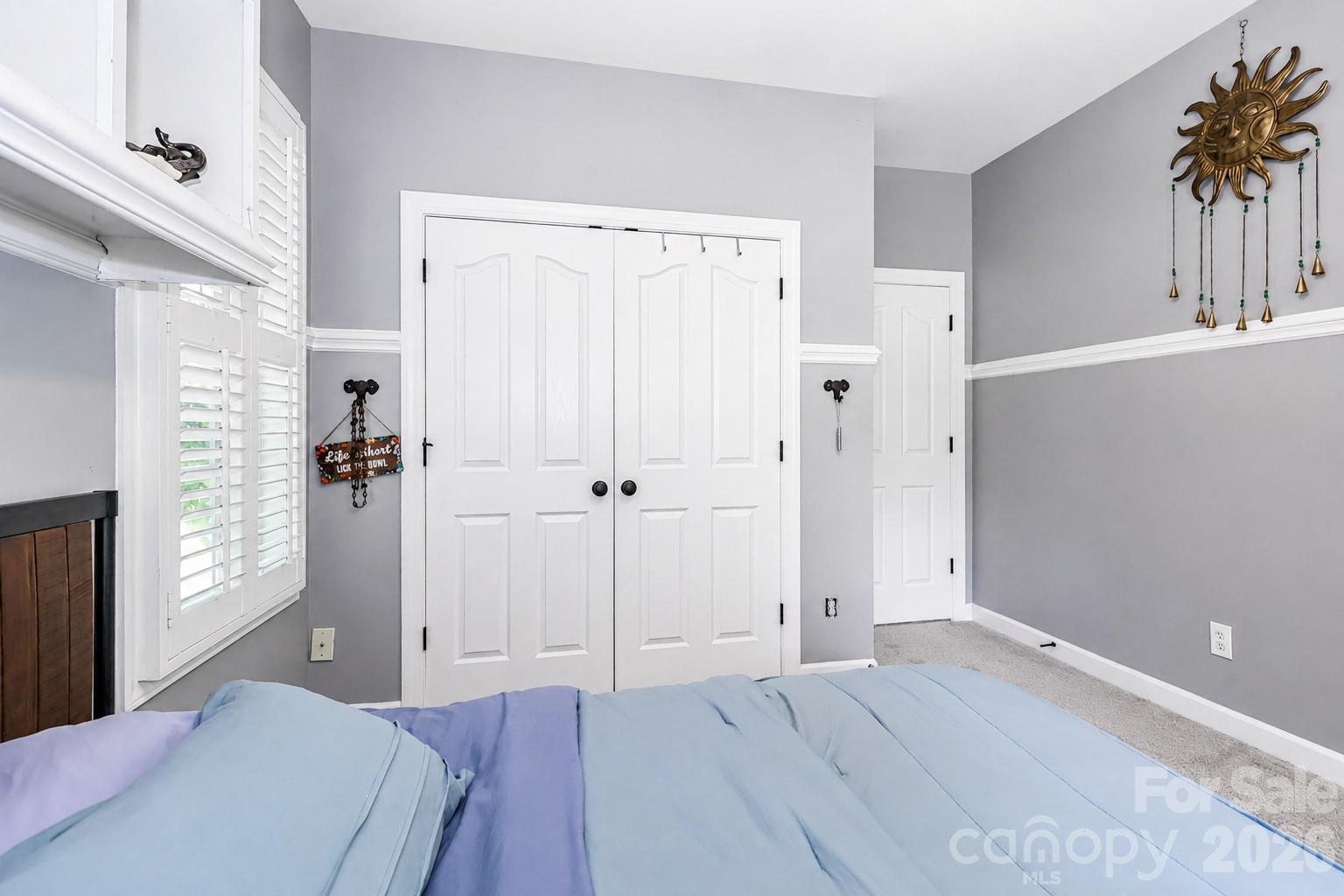 109 Longboat Road Property Photo 31