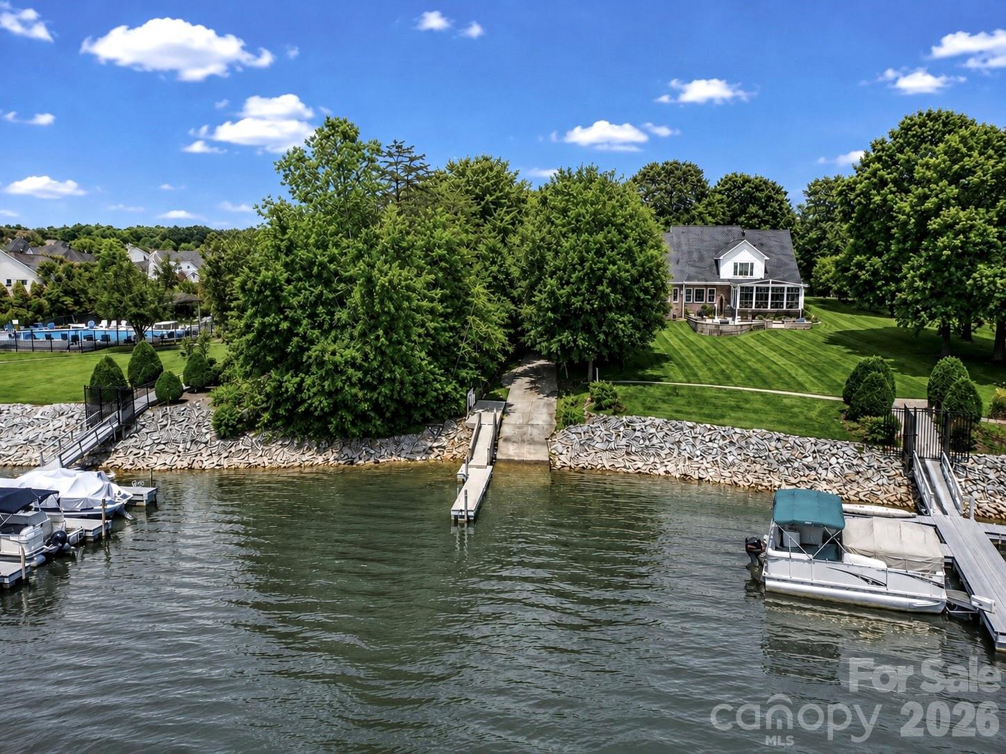 109 Longboat Road Property Photo 48