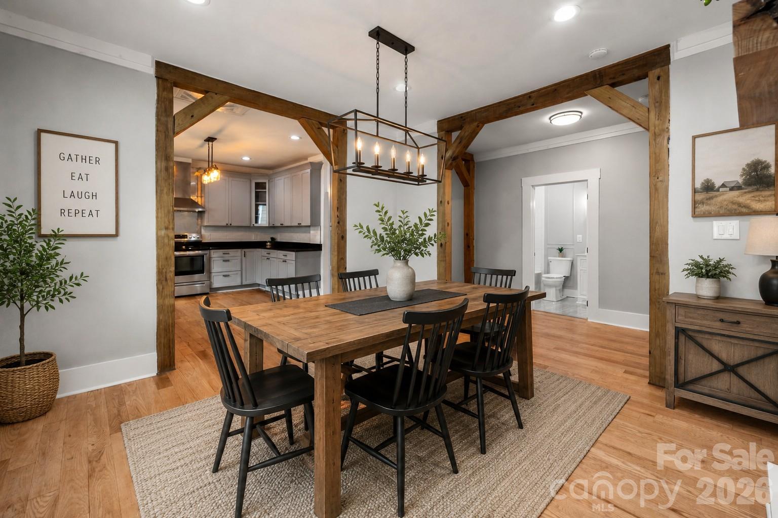 174 Tournament Drive Property Photo 15