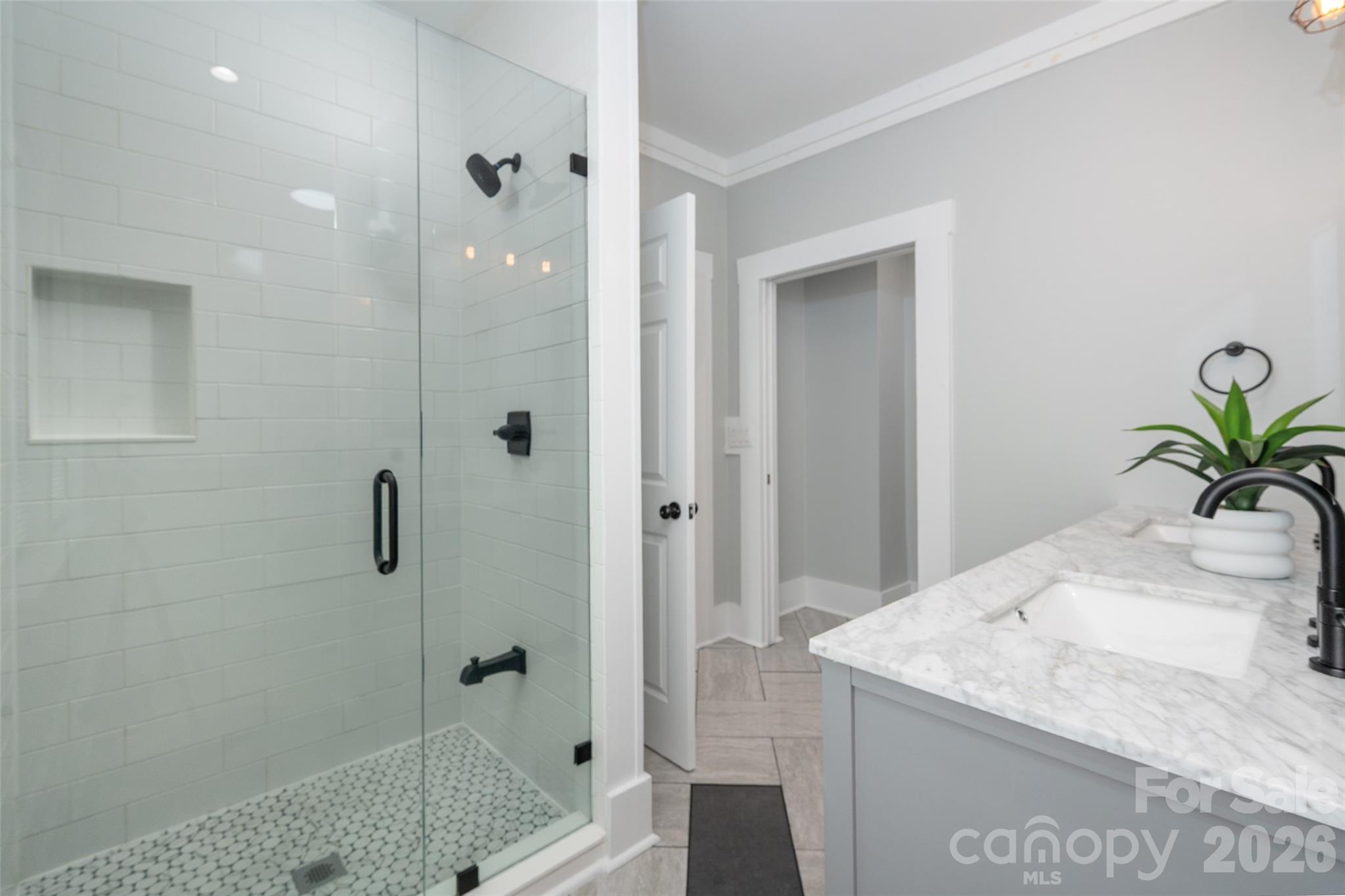 174 Tournament Drive Property Photo 29