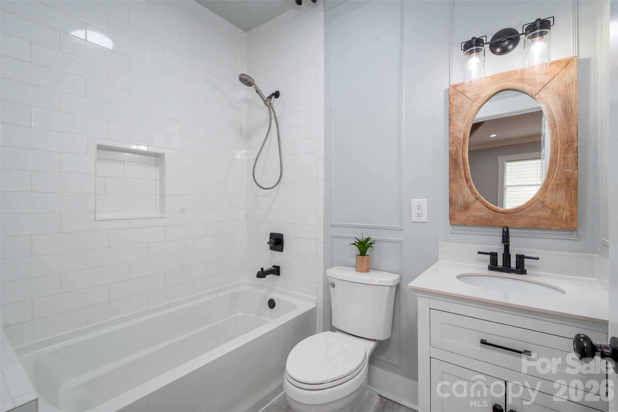 174 Tournament Drive Property Photo 33