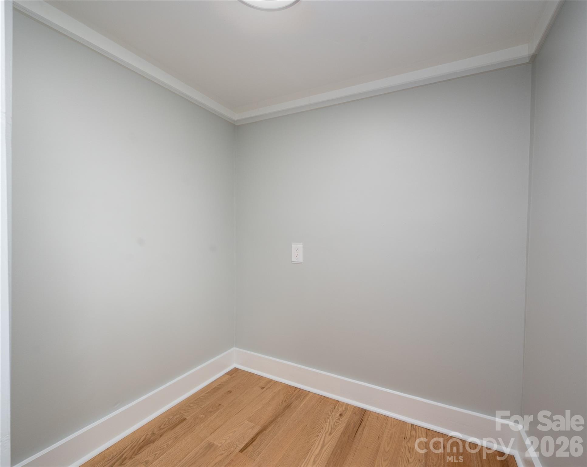 174 Tournament Drive Property Photo 41