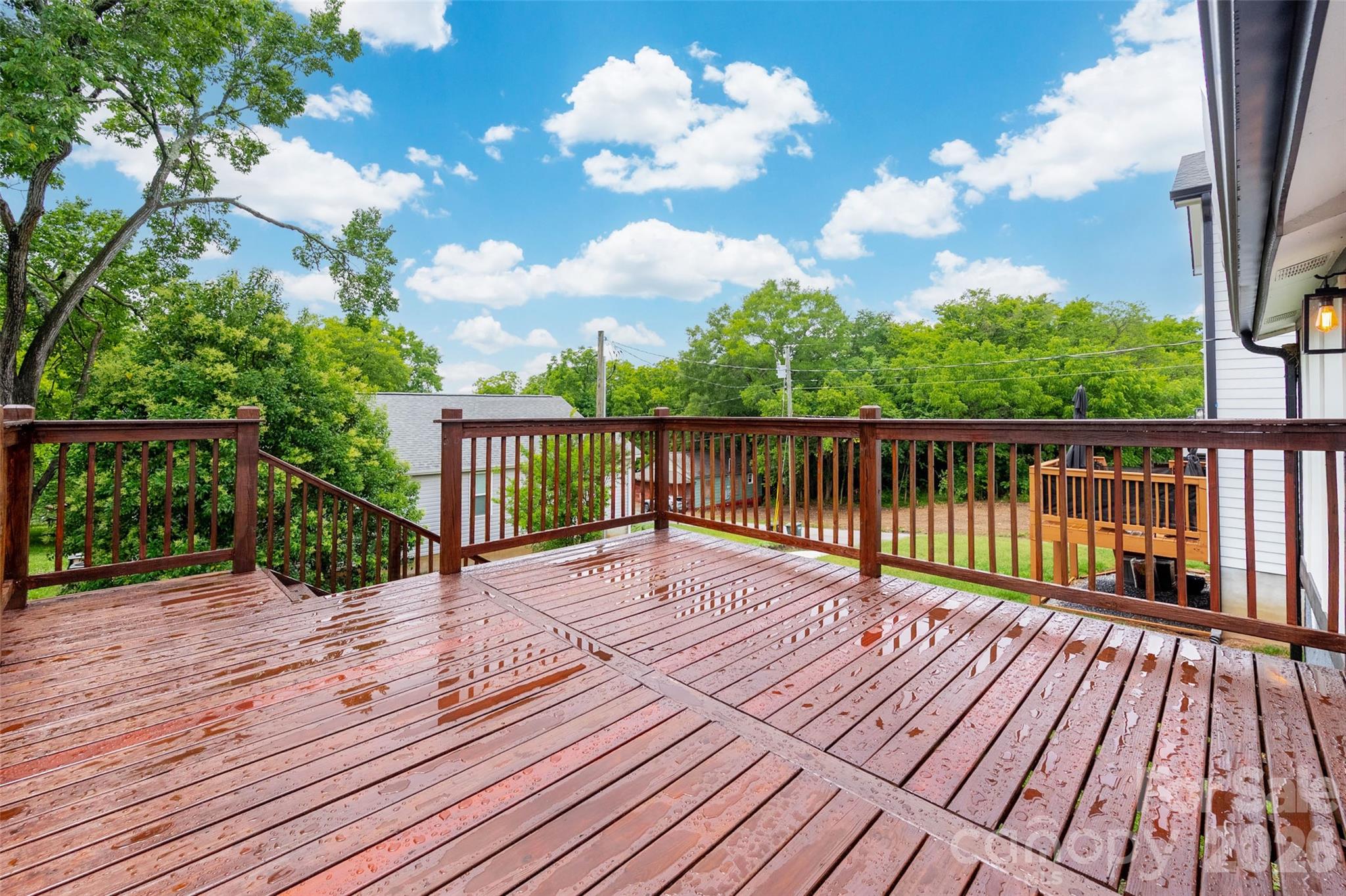 174 Tournament Drive Property Photo 44