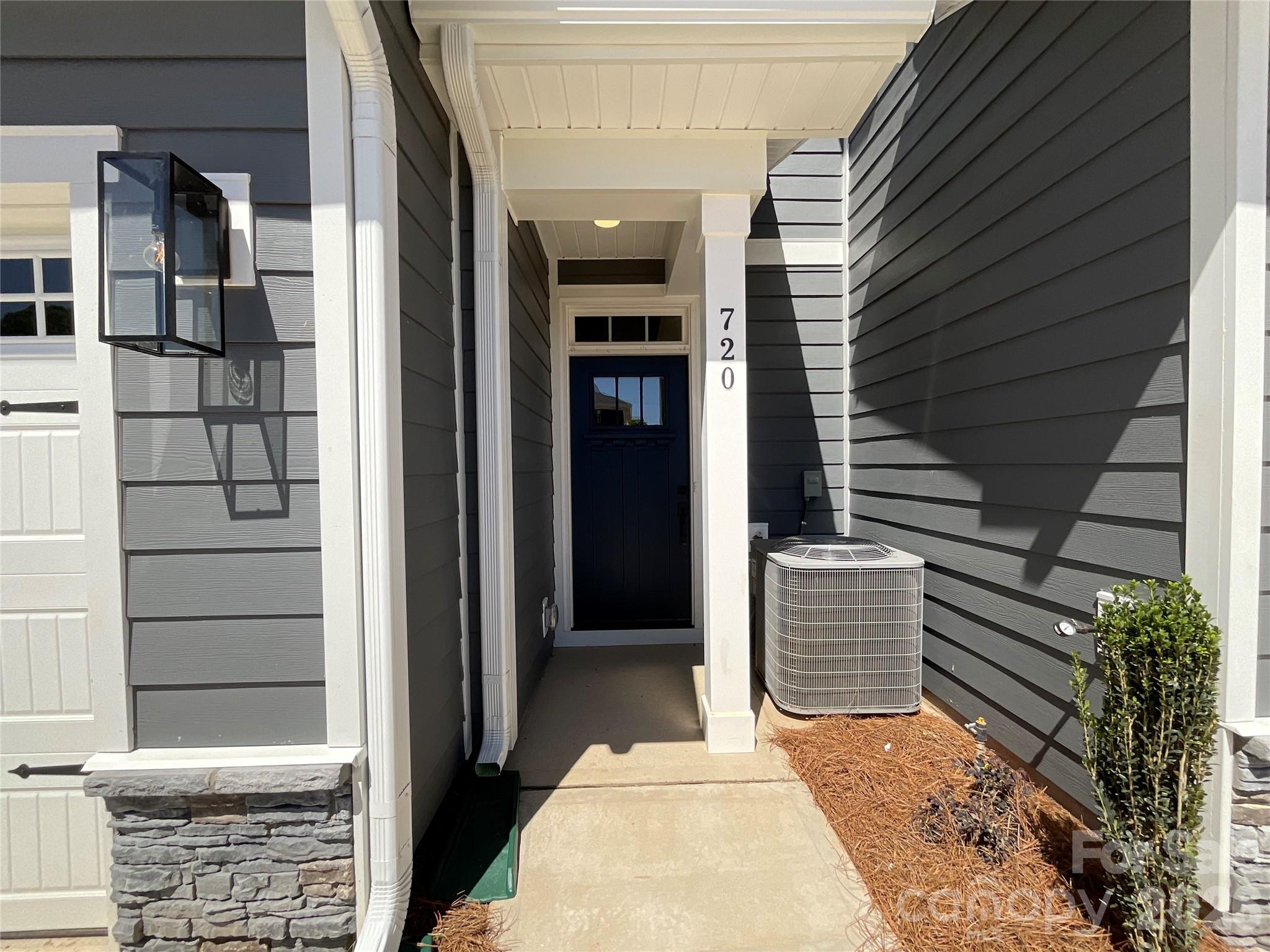 722 Longleaf Avenue 31 Property Photo 6