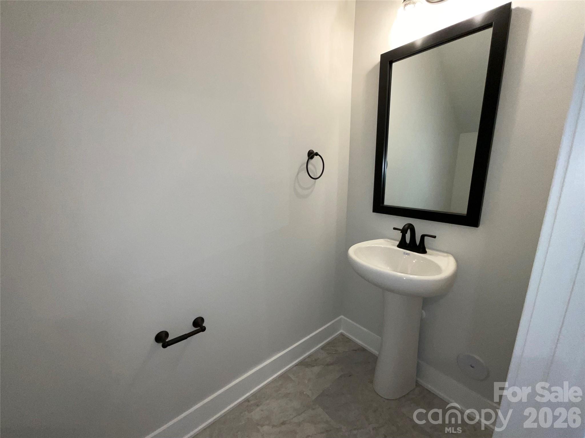 722 Longleaf Avenue 31 Property Photo 14