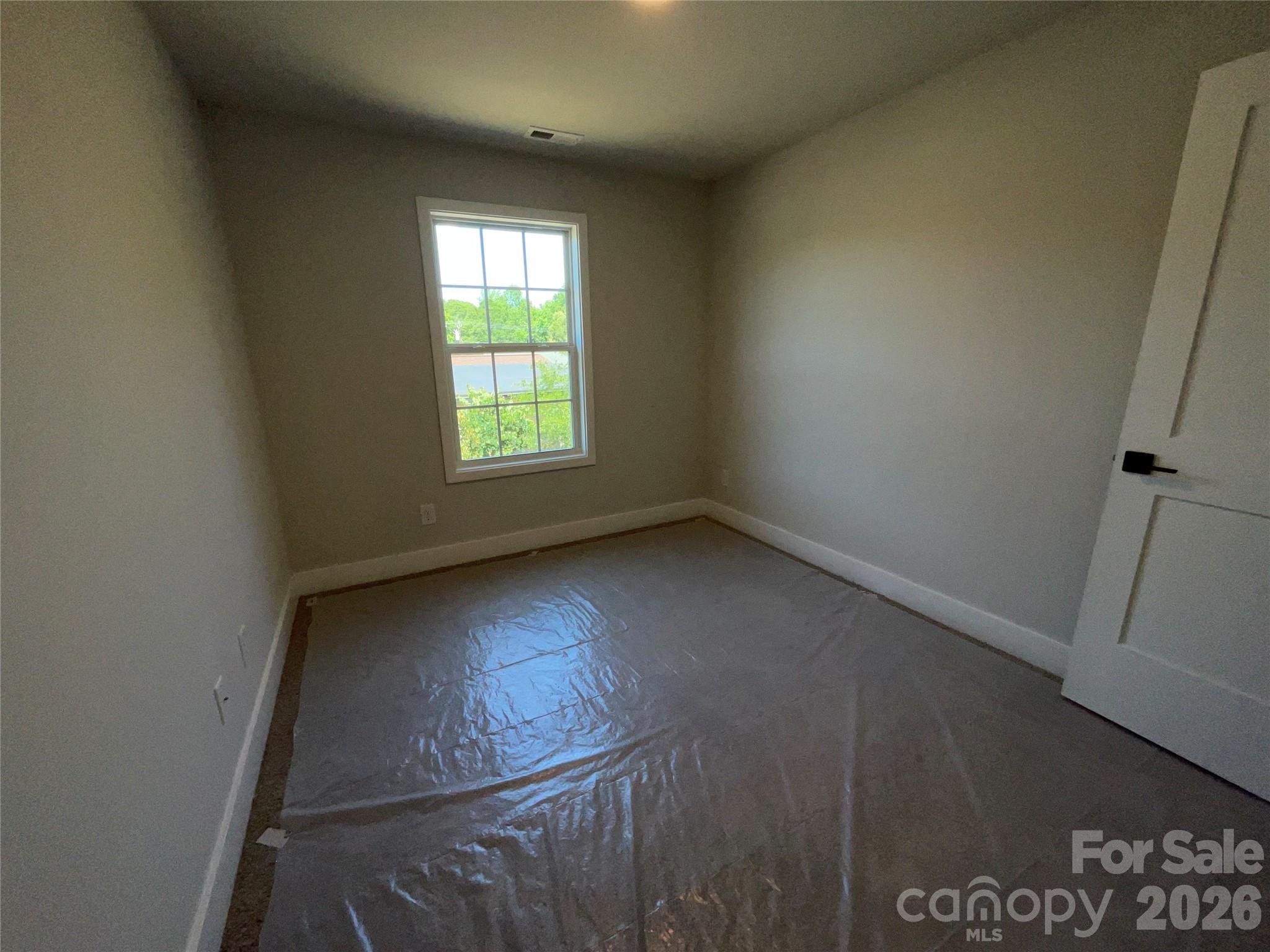 722 Longleaf Avenue 31 Property Photo 28