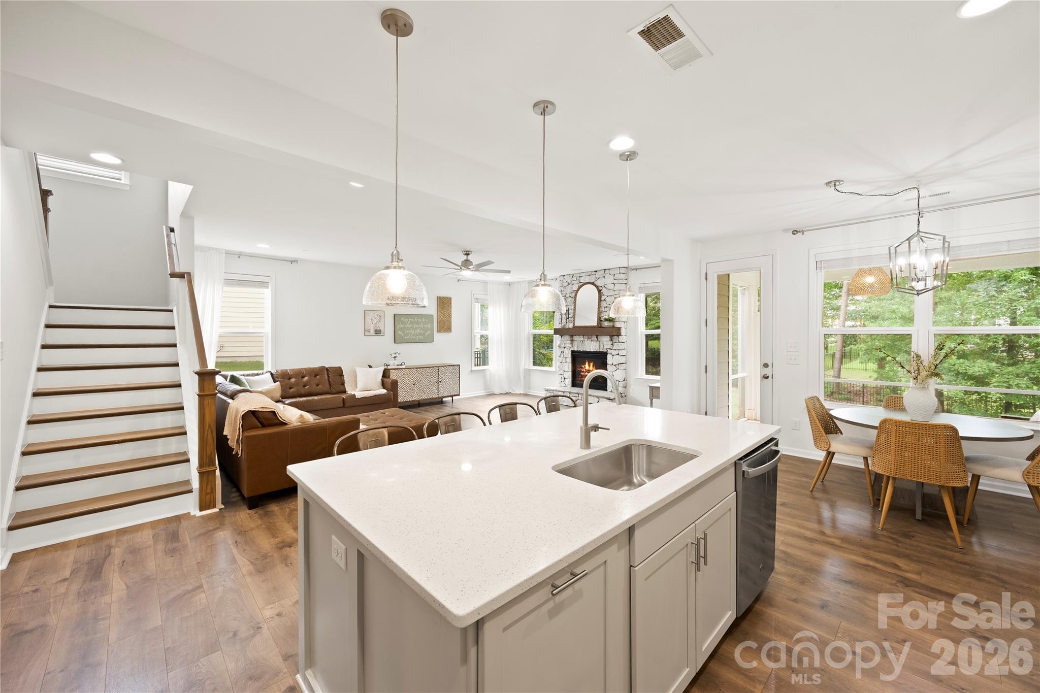 153 Halifax Drive Property Photo 5