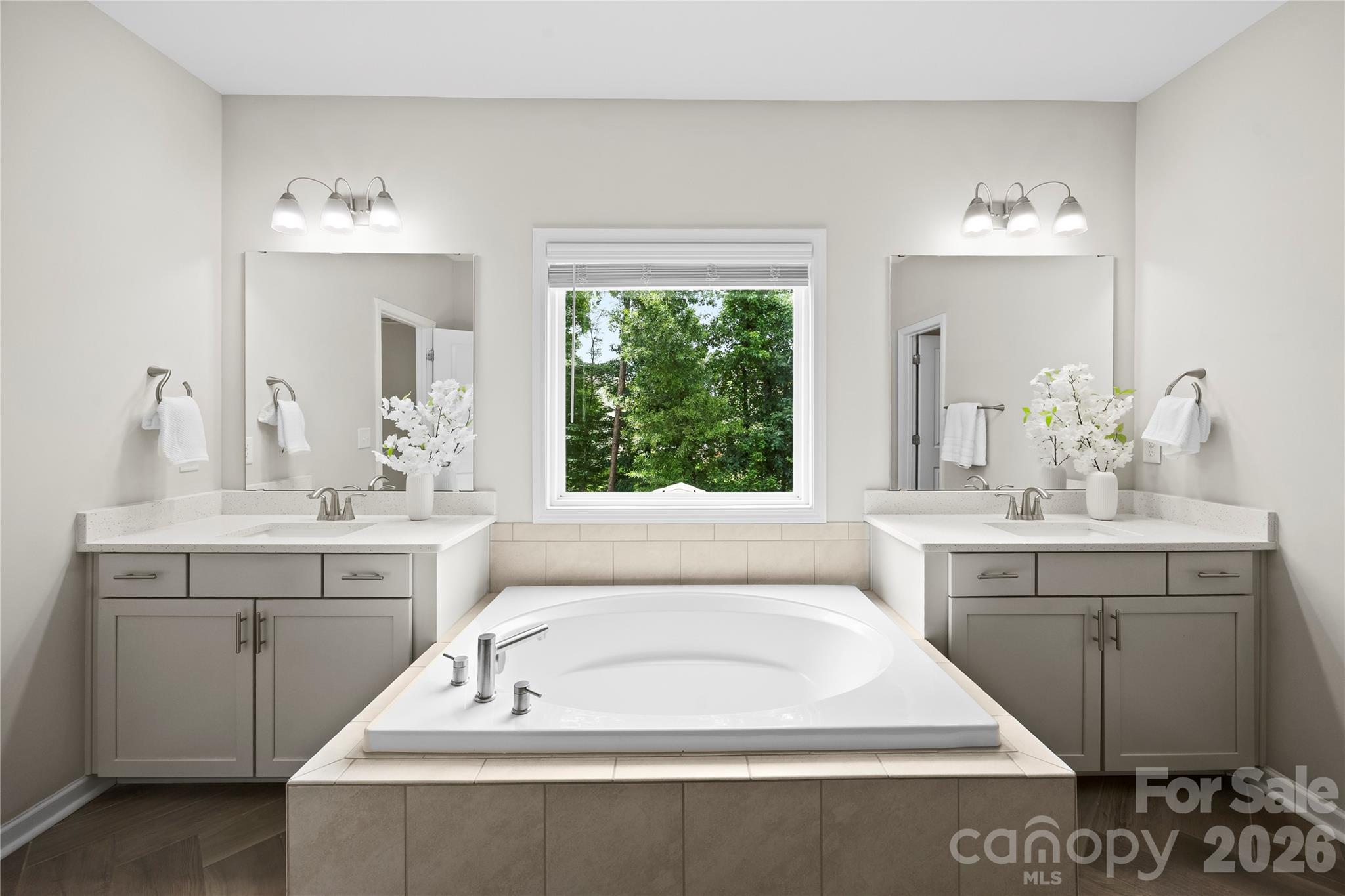 153 Halifax Drive Property Photo 32