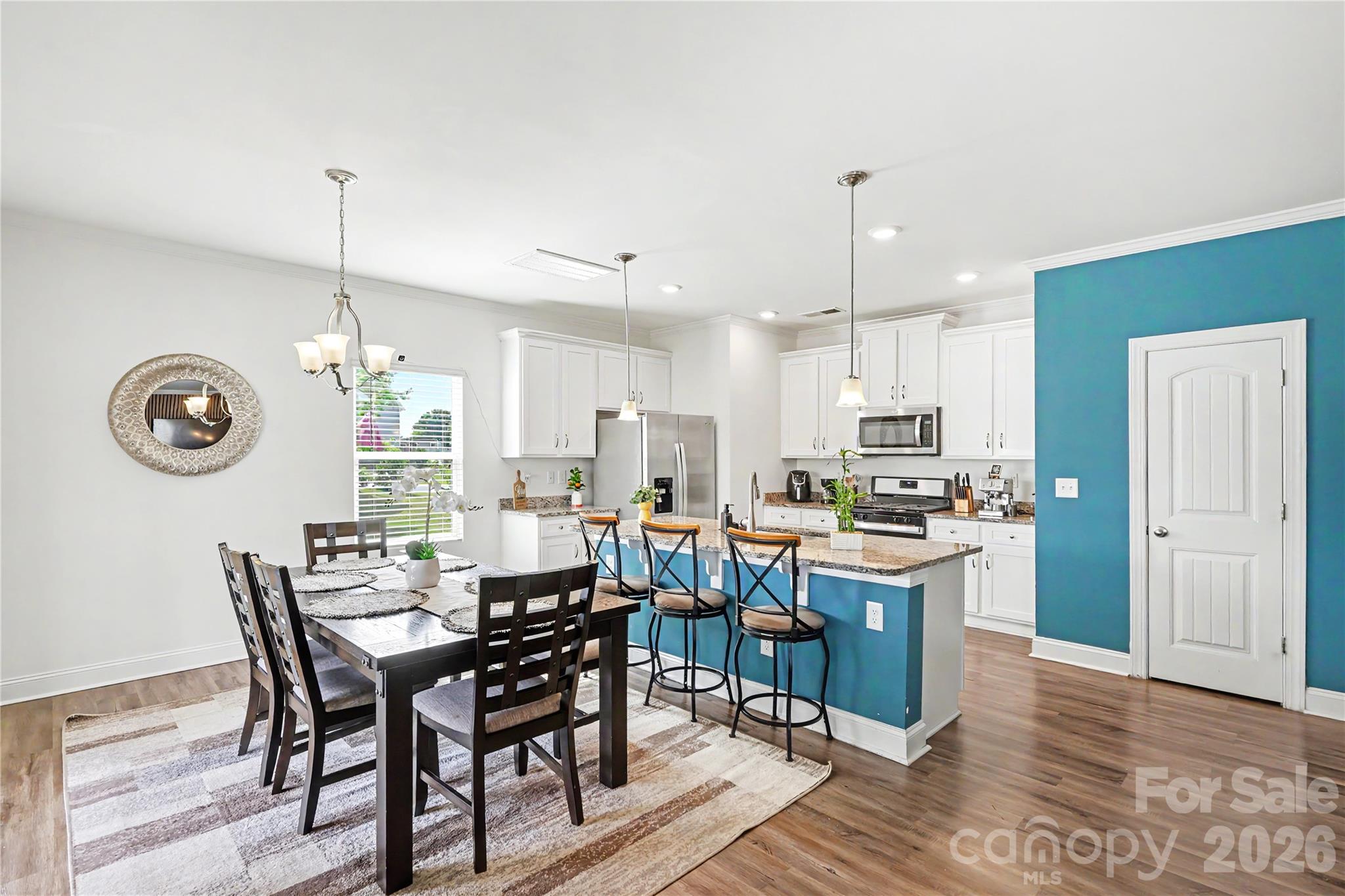 3634 Allenby Place Property Photo 13